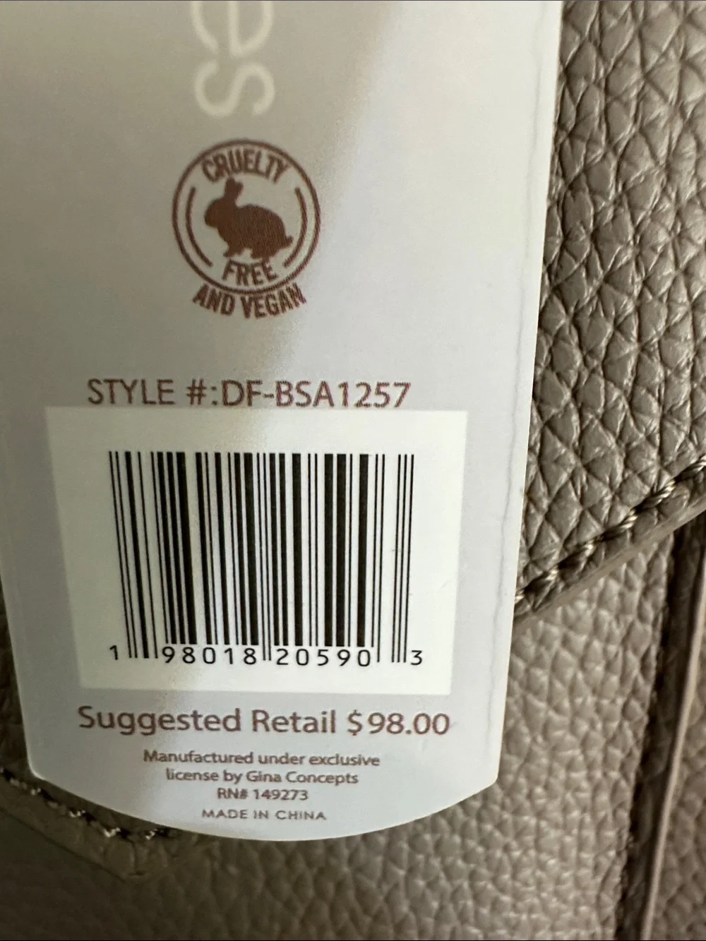 Daisy fuentes bag $98 retail brand new so so cute